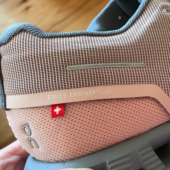 ON CLOUD 5 WATERPROOF ROSE/FOSSIL - Picture 13 of 14